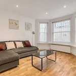 Holland Park Apartment