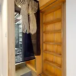 Bright Maida Vale Apartment