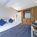 Hurdwick Place Luxury Apartments