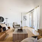 The Nine Elms Lane Arms - Stunning & Bright 2Bdr Flat