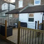 Boundary Road, 1 Bedroom & 2 Bedroom Flats
