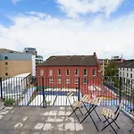 Flat In London