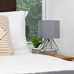 Skyvillion - Beautiful 3-Bed Central London Apartment