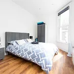 Beautiful Apartment By Hyde Park Ss2