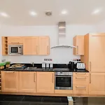 Covent Garden 2-bedroom Apartment