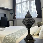 Deluxe Homestay Near Tottenham Hotspur Stadium