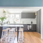 Luxuriously Designed 3 Bedroom Apartment In Clapham