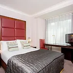 Mercure London Kensington Hotel