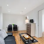 City Sparrow Apartment Pad -1