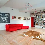 Guestready - Vibrant Home Near Broadway Market