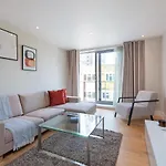 Stayo Apartments Southbank
