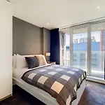 Two Bedroom Apartment - London Excel Stays