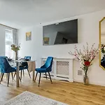 2-Bed 2-Bathroom Mayfair - Maddox St