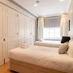 Mayfair Private Apartments