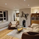 Muswell Hill Apartment Free Parking