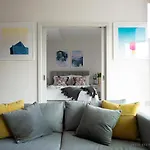 Stunning 1 Bed Apartment At Kings Cross-St Pancras By City Apartments Uk Short Lets Serviced Accommodation