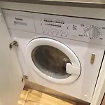Fully Equipped Studio In Greenwich - 1 Min To Station