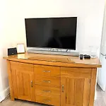 Modern 1 Bedroom Flat Close To Vauxhall
