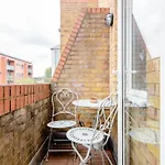 Central London Comfortable Homestyle Apartment
