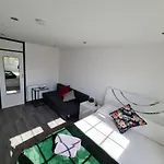 Luxury Apartment Limehouse