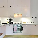 Charming 1 Bed Flat Portobello