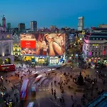 Huge 1 Bed -Sleeps 4 De Lux Soho Fitzrovia Suite