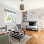 The Putney Villa