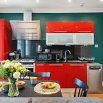 Fantastic One Bedroom Apartment In Soho
