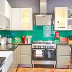 Central 2Bed Apartment Near Barbican & Farringdon Free Wifi By City Stay Aparts London