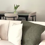 Great Value London Apartment With Garden In Tufnell Park Near Emirates Stadium And 10 Mins To Kings Cross