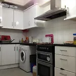 City View Hotel - Roman Road Market