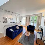 The Heart Of Kensington Mews - 3 Bedrooms House-Private Entrance-Hyde Park Walk Away-Green Park 9 Minutes Underground- The Best Of London With Glamour Of Kensington