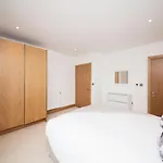 Luxury Large 130Sq Apartment By Tower Bridge