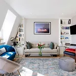 Veeve - Kensington Rooftops