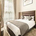 Reem Hotel