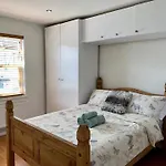 London Retreat At Hindsley\'S Place