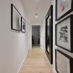 Boutique Designer Apartment With Balcony-2 Bedroom