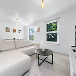 Stylish Flat Near Tower Bridge & London Bridge