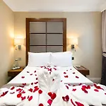 Gem Langham Court Hotel