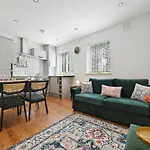 Central Park View, Kings Cross By Opulence Apartments