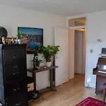 Characterful 1 Bedroom Flat Close To Dlr