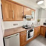 Regent\'S Park One Bedroom Apartment