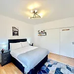 Paddington Two Bedroom Apartment