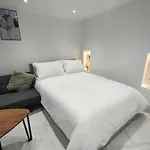 New Look Lux Studio In Central London
