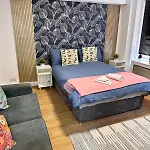 Family Studio Apartment In Central London