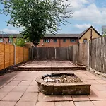 Comfortable New Refurbished Bedroom