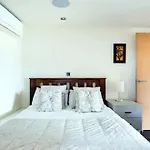 Spectacular 4 Bedroom Apartment