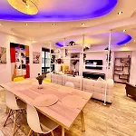 Bayswater Luxury Apartment