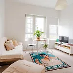 2Bd With View - 5 Sleeps - Old St
