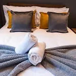 Central London House 10 Mins Walk To Regents Park